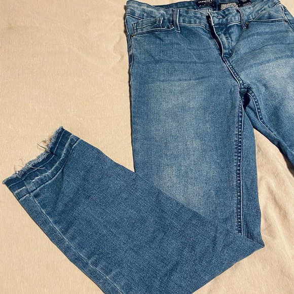 KENNETH COLE// skinny jeans// blue - Picture 2 of 2